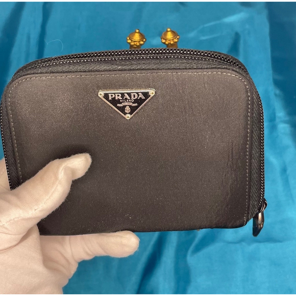 Prada Black Wallet Leather and Nylon VGUC - Picture 2 of 15